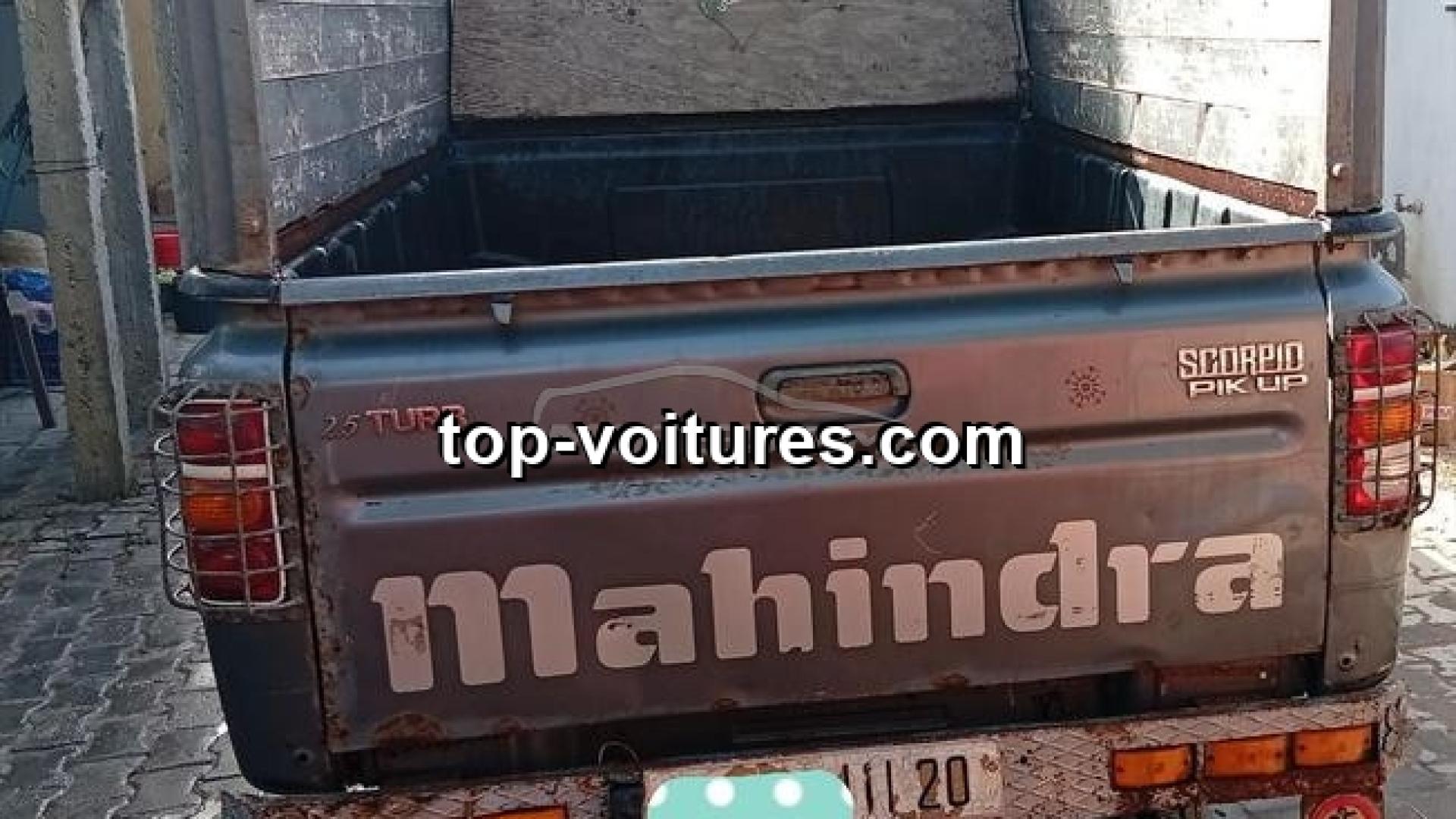 Mahindra PIK-UP