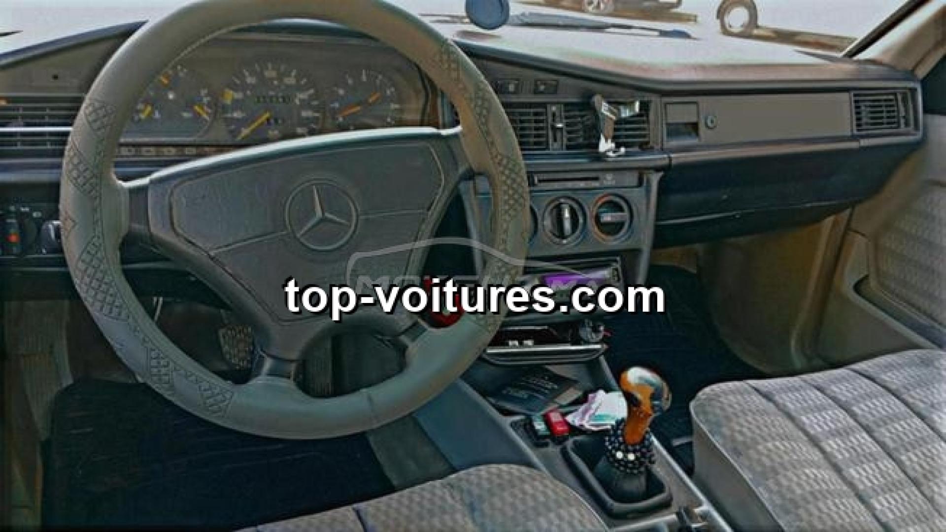 Mercedes-Benz 190