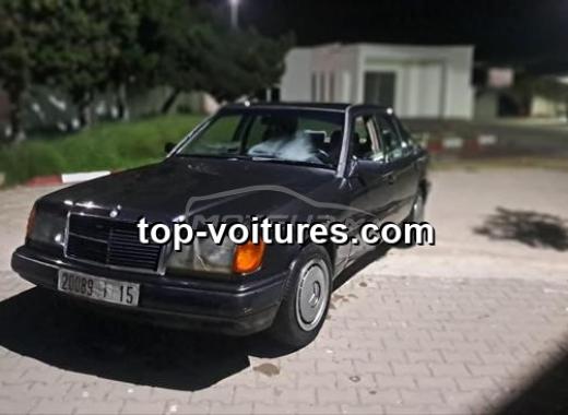 Mercedes-Benz 220