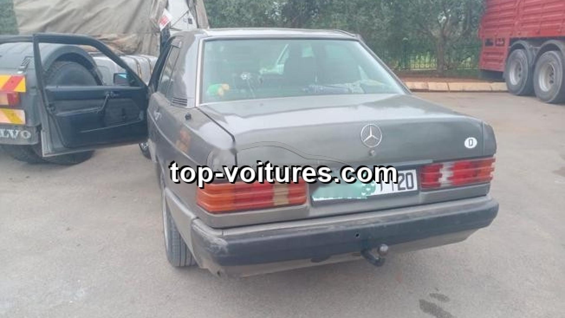 Mercedes-Benz 190