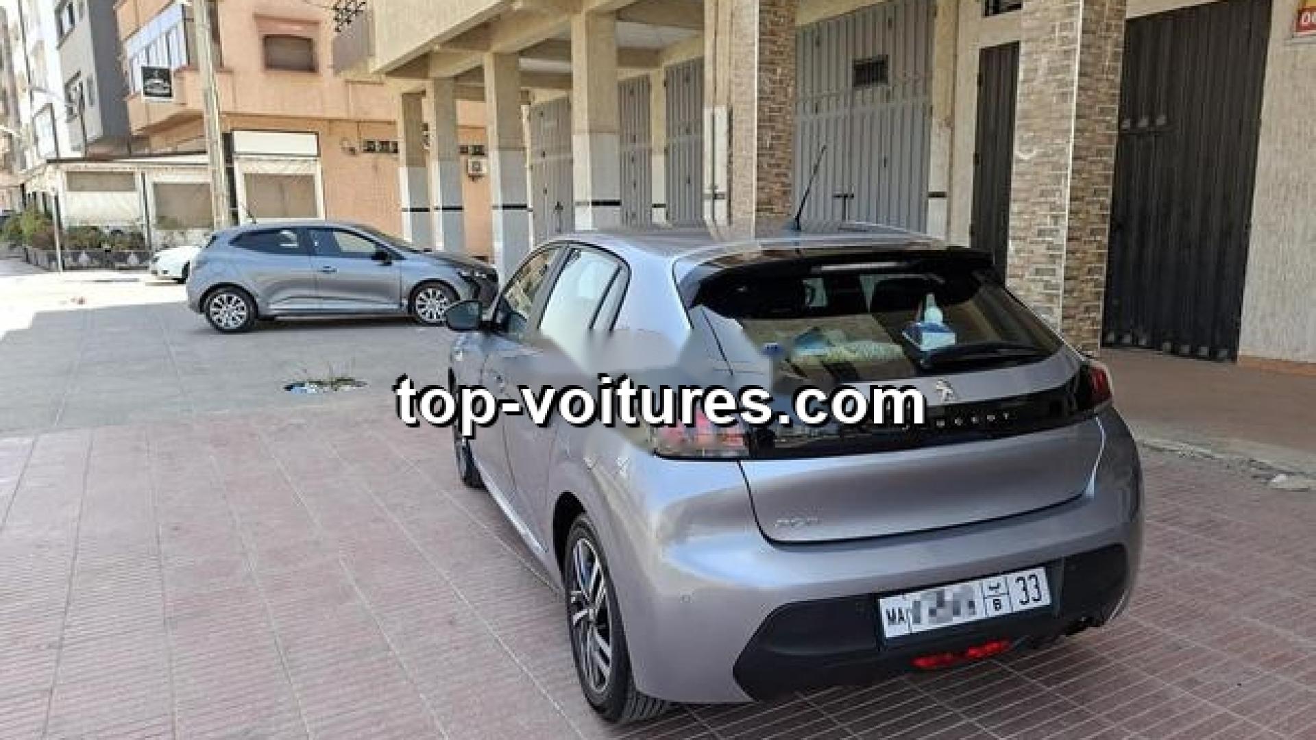 Peugeot 208